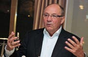 Einblick hinter die TV-Kulissen: Bernard Thurnheer. (Bild: Christof Lampart)