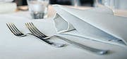 SG - Thema Businesslunch Besteck Gabel Serviette gedeckter Tisch bei Nett Restaurant Schützengarten (Bild: Ralph Ribi)
