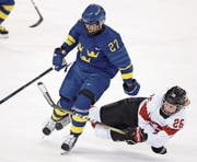 Kämpfen bis zum Umfallen: Dominique Rüegg aus Rossrüti im letzten Gruppenspiel gegen Schweden. (Bild: Thomas Schreyer/Freshfocus)