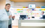 In Münsterlingen gibt es seit 2014 eine Spitalapotheke: Geschäftsführer Rainer Andenmatten. (Bild: Andrea Stalder (11. August 2017))