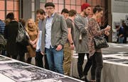 Simon Walther ist der einzige Toggenburger, der an der «Photo16» in Zürich seine Bilder ausstellt. (Bild: Christian Regg)