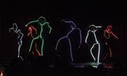 Die Männerriege begeisterte mit einer bunten Lightshow. (Bild: Andreas Taverner)