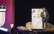 Fast wie im TV bei «Höhle der Löwen»: Michael Junker von der Firma Fripo AG stellt sein Start-up-Projekt vor. (Bild: Daniel Schwendener)