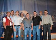 Der Vorstand der Genossenschaft Markthalle mit dem neugewählten Mitglied Köbi Knaus, St. Peterzell, und den Bisherigen: Roman Fritsche, Gommiswald, Lukas Bitschnau, Kirchberg, Ernst Zwingli, Neu St. Johann, Felix Hollenstein, Jona, dem neuen Präsidenten Reto Meile, Mosnang-Dreien, Jörg Wittenwiler, Wattwil, sowie Peter Frei, Wildhaus (von links). (Bilder: Adi Lippuner)