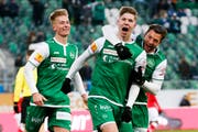 Wird Cedric Itten (Mitte) auch gegen Lausanne jubeln können? (Bild: freshfocus)