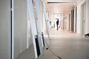 Investitionen in neue öffentliche Infrastrukturen wären zurzeit günstig zu finanzieren. (Bild: Mareycke Frehner)