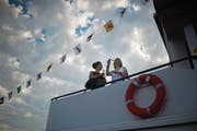 Gewitterwolken über dem Bodensee. Deutsche und Schweizer Schiffsbetriebe sind nicht gut aufeinander zu sprechen. (Bild: Benjamin Manser)