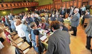 Die Stimmenzähler des Thurgauer Grossen Rates walten ihres Amtes. Bald könnte ihre Arbeit überflüssig werden. (Bild: Donato Caspari)