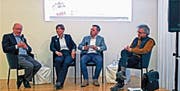 HEV-Präsident Walter Locher, Stadtplanerin Monique Trummer, Moderator Boris Reichardt, Naturschützer Christian Meienberger. (Bild: Fritz Bichsel)