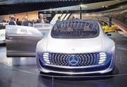 Autonomer Mercedes-Benz: Das Forschungsfahrzeug F015. (Bild: Ralph Ribi)