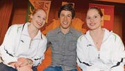 Die Sportler Melanie Schmid, Martin Hubmann und Jennifer Schmid (v. l.) im Bächelacker. (Bild: Rudolf Steiner)