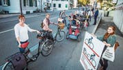 Mit einem Velokorso auf der Zürcherstrasse machte die Velo-IG vor einem Jahr erstmals auf sich aufmerksam. (Bild: Reto Martin (27.9.2016))