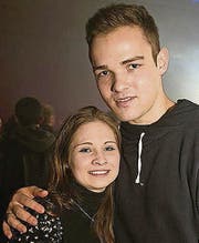 Naomi Wehrli (20) und Hanspeter Frey (20)