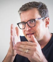 Für Modestas Pitrenas sind einprägsame Bilder wichtig, die er aus der Musik herauskristallisieren will. (Bild: Benjamin Manser)