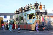 Der diesjährige Wagen der Wagenbaugruppe Grabs in Oberriet. Auf ihre reich geschmückten und aufwendig gestalteten Gefährte ist die Gruppe stolz.