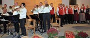 Die Blaskapelle und der Jodelchor erfüllten mit ihrer Musik die Kirche. (Bild: Trudi Krieg)