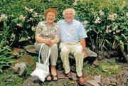 Alice und Erwin Fiechter-Nessensohn feierten ihre diamantene Hochzeit im Botanischen Garten von Singapur. (Bild: pd)