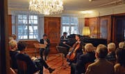 Das Segantini-Trio während des Konzertes im Baronenhaus. (Bild: Carola Nadler)