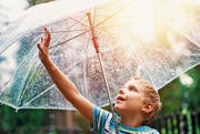Den Regen spüren: Wahrnehmung ist individuell und baut auch auf den eigenen Erfahrungen auf. (Bild: iStock)