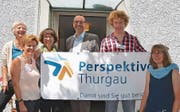 Geschäftsleiter Markus van Griusven (Mitte) und das Perspektive-Team der neuen Fachstelle. (Bild: Margrith Pfister-Kübler)