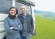 Kathrin und Ueli Wirt wuchsen in Herisau auf – nun wollen sie Afrika und noch viel mehr während Monaten per Geländewagen erfahren. (Bild: Ueli Abt)