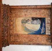 In der diesjährigen Ausstellung in der Kobesen ist dieser Webteppich von Verena Lehmann in einem Rahmen, den ihr Vater schuf, zu sehen. (Bilder: Zita Meienhofer)
