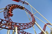 Sorgenkind "Cobra": Die Achterbahn hat in der Vergangenheit immer wieder für Schlagzeilen gesorgt. (Bild: Reto Martin/Archiv)