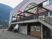 Der Eingang der Biascarena: Mit 329 Zuschauern im Durchschnitt reicht die kleine Holzhütte rechts unten als Hauptkasse.