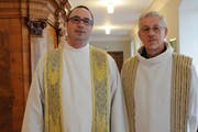 Michael Pfiffner (links) und Erich Guntli (Buchs) sind neu im Domkapitel. (Bild: PD)