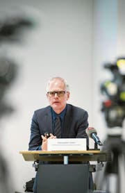Der Zuger Hanspeter Uster untersucht den Fall Hefenhofen. (Bild: Andrea Stalder)