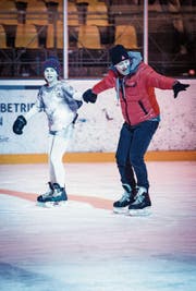 Eisdisco zum 40. Geburtstag (Bild: Reto Martin)