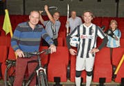Geben sich sportlich: Conny Schmölder, Daniel Felix, Max Iseli, Severo Marchionne und Alexandra Beck. (Bild: Mario Testa)