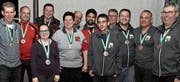 Die Medaillengewinner mit Gesamtsiegerin Heidi Diethelm Gerber (Fünfte von links). (Bild: Peter K. Rüegg)