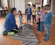 Beim Kurs Nothilfe mit Globi lernten die Kinder spielerisch alles Wichtige bezüglich Erster Hilfe und vielem mehr.