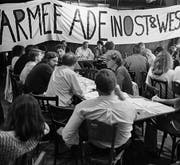Vollversammlung der Gruppe für eine Schweiz ohne Armee Mitte der Neunzigerjahre. (Bild: ky/Str)