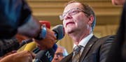 Hat viel Erklärungsbedarf: Regierungsrat Walter Schönholzer (FDP), Chef des Departements für Inneres und Volkswirtschaft. (Bild: Christian Merz/Keystone)
