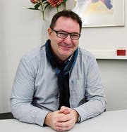 Michael Knechtle im Besprechungsraum des Schulsekretariats. (Bild: Werner Lenzin)