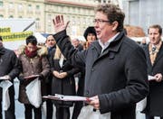 Die SVP – im Bild Präsident Albert Rösti – sammelt bald wieder Unterschriften. (Bild: Anthony Anex/KEY (Bern, 28. November 2016))