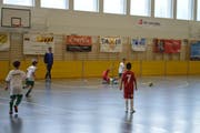 Die Junioren aus der Region bolzten mit viel Einsatz durch die Halle. (Bild: Daniel Schmidt)