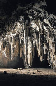 Drotsky-Höhle – vom Wasser geformt, inmitten einer Halbwüste. (Bild: matembezi.ch)