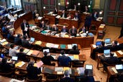 Der St.Galler Kantonsrat (hier in der Septembersession) wird sich im April und Juni mit dem neuen Publikationsgesetz befassen. (Bild: Regina Kühne/Archiv)