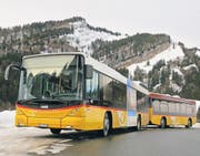 Ein ungewohnter Anblick: Das XXL-Postauto auf dem Weg zur Schwägalp. (Bild: pd)