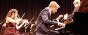Mit Beethovens Klavierkonzert Nr. 2 in B-dur spielte sich Solist Mathis Bereuter in die Herzen des Publikums. (Bild: Peter Küpfer)