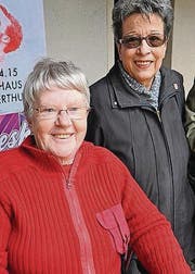 Heidi Bühler und Irene Sieber sind begeistert.