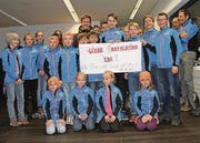 Die Langläufer sind stolz auf ihren ehrgeizigen Kollegen. (Bild: pd)