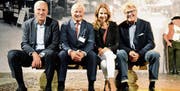 Regula Späni moderierte die Begegnung mit Pierin Vincenz, Christoph Schredt und Bernhard Russi (von links). (Bilder: Hansruedi Rohrer)