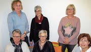 Ursula Fust, Institutionsleitung des Lindenwegs (hinten Mitte), mit dem Vorstand des Gemeinnützigen Frauenvereins Müllheim. (Bild: PD)