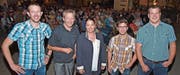 Die Organisatoren Samuel und Beat Curau (CVP), Steven Müller (J + A) und Manuel Strupler (SVP) nehmen Regierungsrätin Carmen Haag in ihre Mitte. (Bild: Mario Testa)
