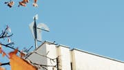 Der Hahn auf dem Kirchturm ist ein Zeichen für Humor und Vergebung. (Bild: Monika von der Linden)
