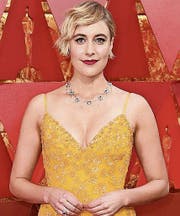 Von links: Greta Gerwig ging zwar leer aus, doch schien sie nicht im Mindesten betrübt darüber. Zusammen mit Guillermo del Toro und Jordan Peele steht sie für die Oscars 2018. (Bild: Richard Shotwell/AP, Chris Pizzello/AP)